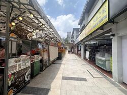 705 ANG MO KIO AVENUE 8 (D20), Shop House #454390591